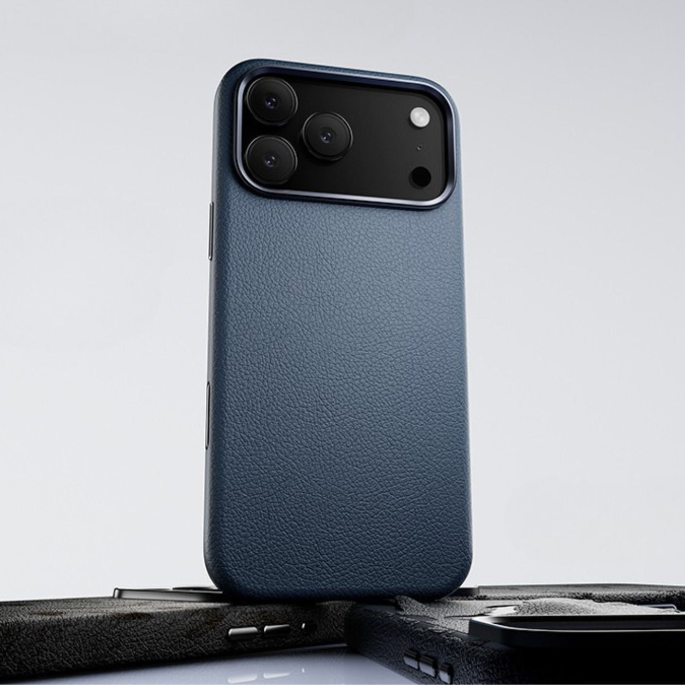 Leather MagSafe Case