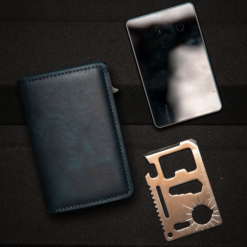 MultiTool Card
